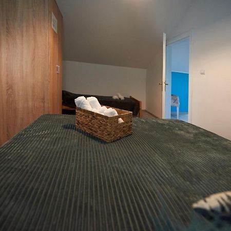 Apartman Azra Kikinda Eksteriør billede