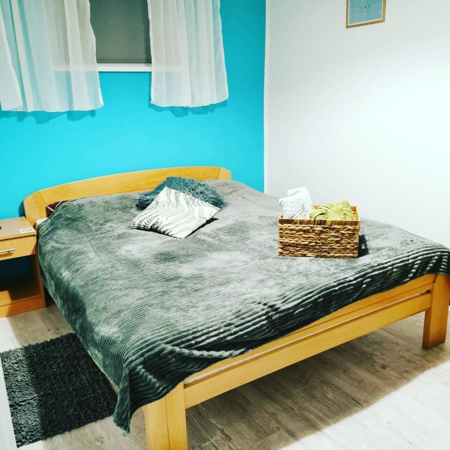 Apartman Azra Kikinda Eksteriør billede