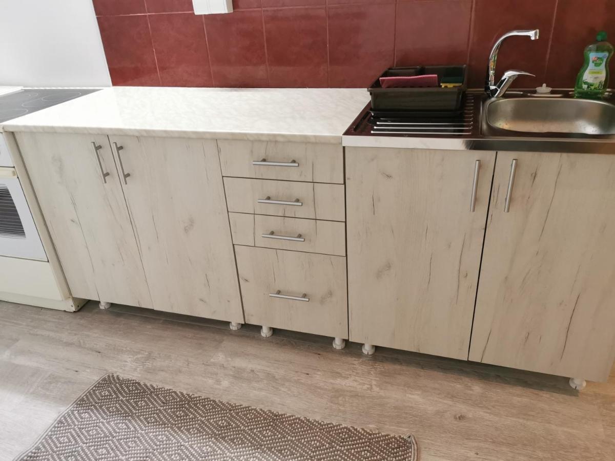 Apartman Azra Kikinda Eksteriør billede