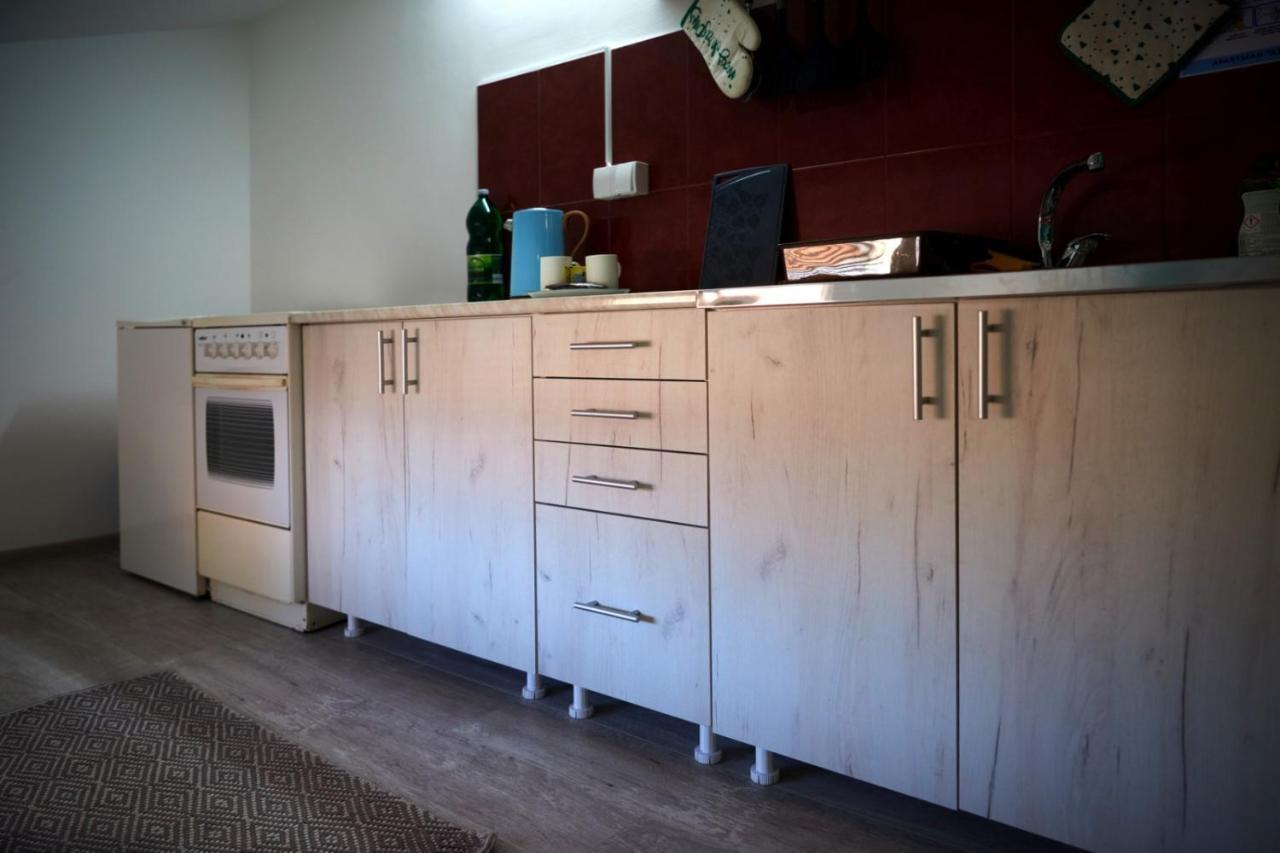 Apartman Azra Kikinda Eksteriør billede